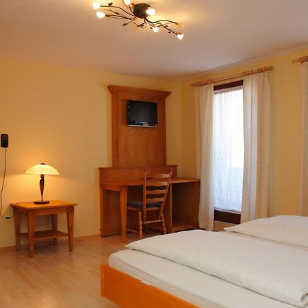 Parkhotel Waldlust هوسن المظهر الخارجي الصورة