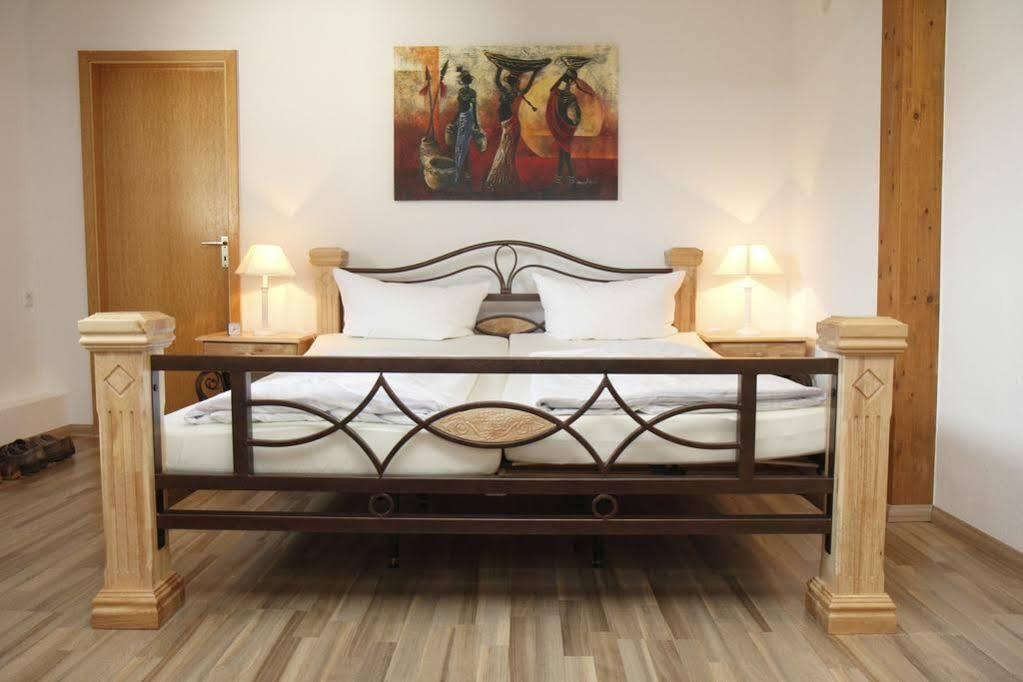 Parkhotel Waldlust هوسن المظهر الخارجي الصورة